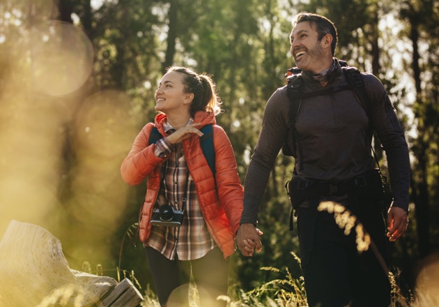 Couplewalking through the forrest